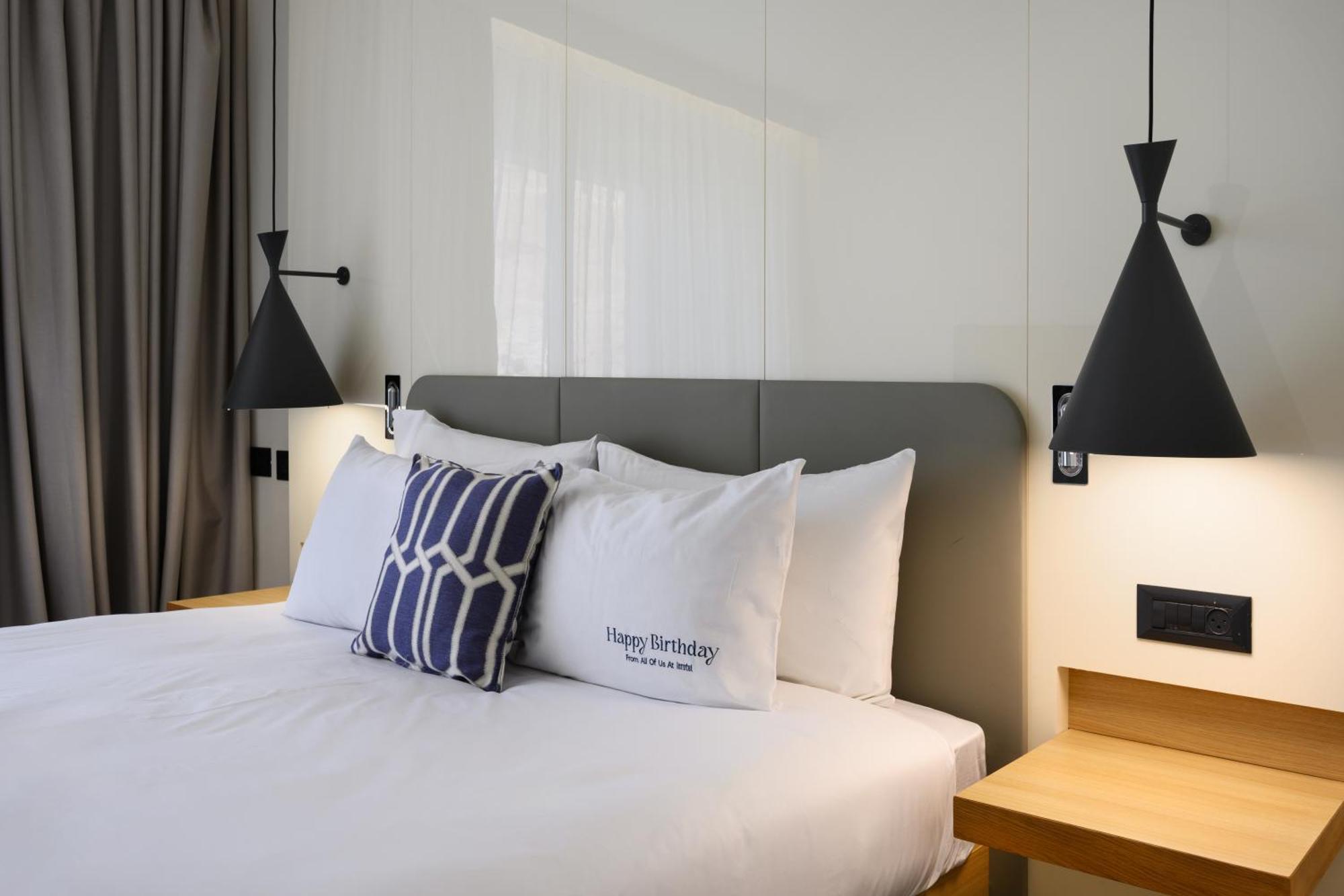 Nevo By Isrotel Collection Én-Bokek Kültér fotó A bedroom at the hotel