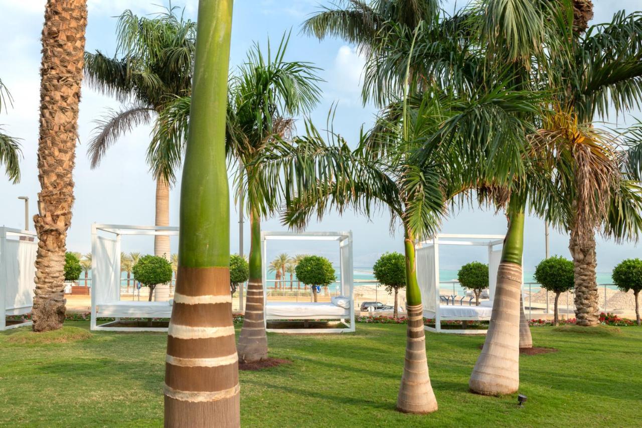 Nevo By Isrotel Collection Én-Bokek Kültér fotó Palm trees in Al-Shaqra