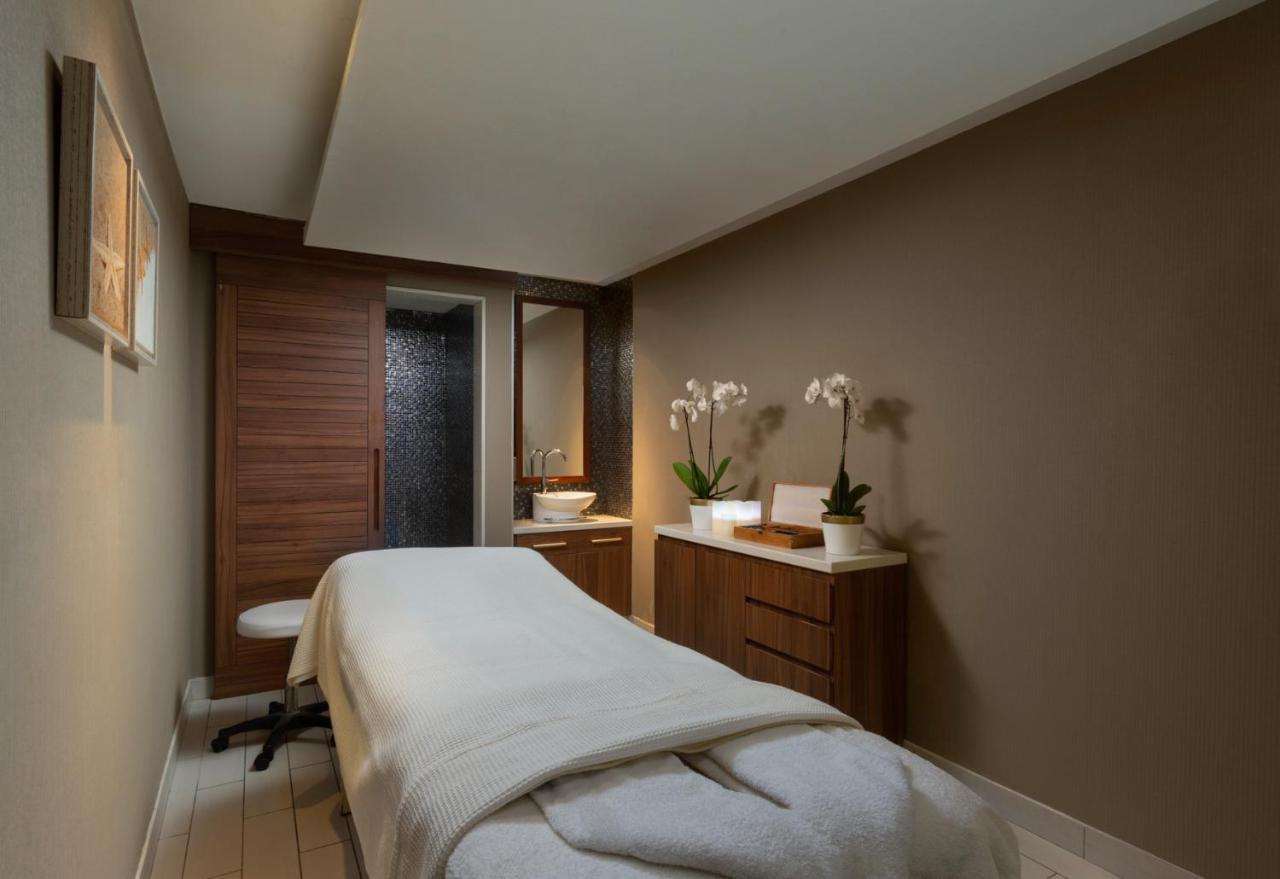 Nevo By Isrotel Collection Én-Bokek Kültér fotó Treatment room at The Spa at The Dorchester